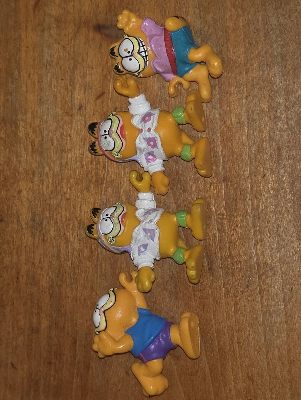 Lot of 4 Vintage Garfield the Cat PVC Toy Figures 1978 / 1981 Figurines Mix